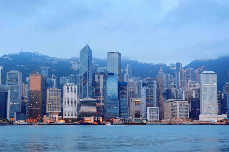 台灣去香港要簽證嗎？2026台灣入境香港規定+上網指南 